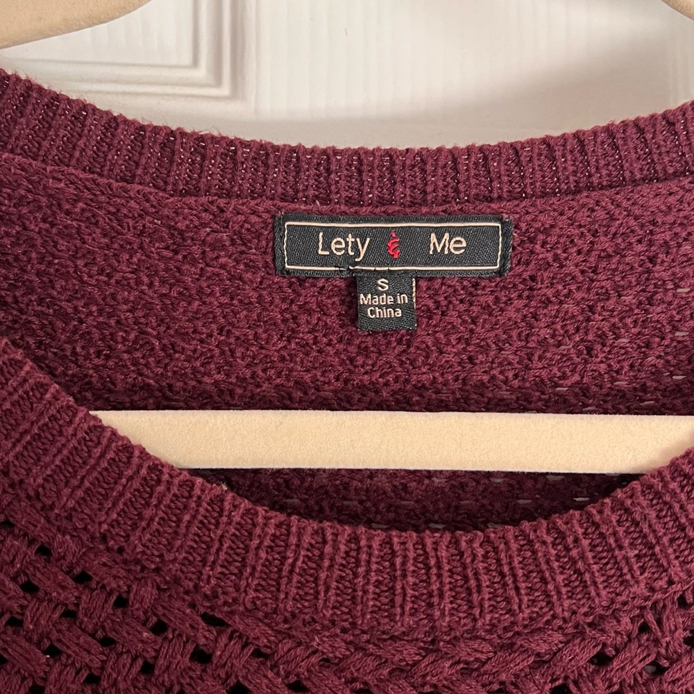Lety & Me Small Stitch Fix Burgundy Sweater - Picture 3 of 3